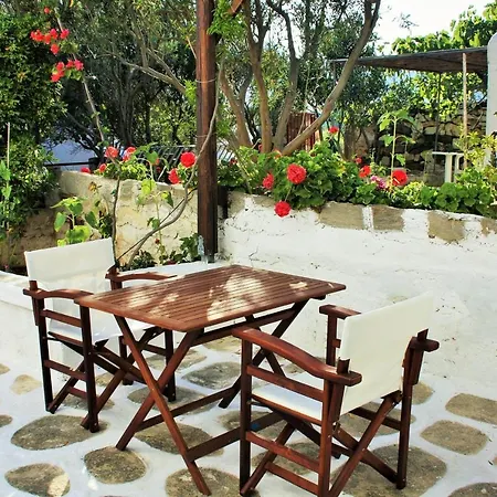 Meltemi Studios And Apartments Logaras Exterior photo